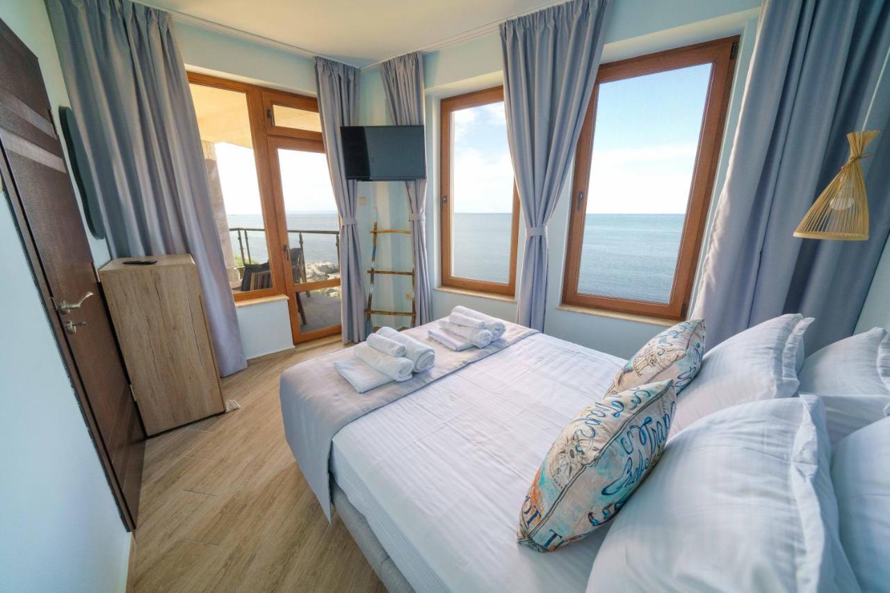 Dolphin Bay Boutique Complex Sozopol Hotel Ngoại thất bức ảnh